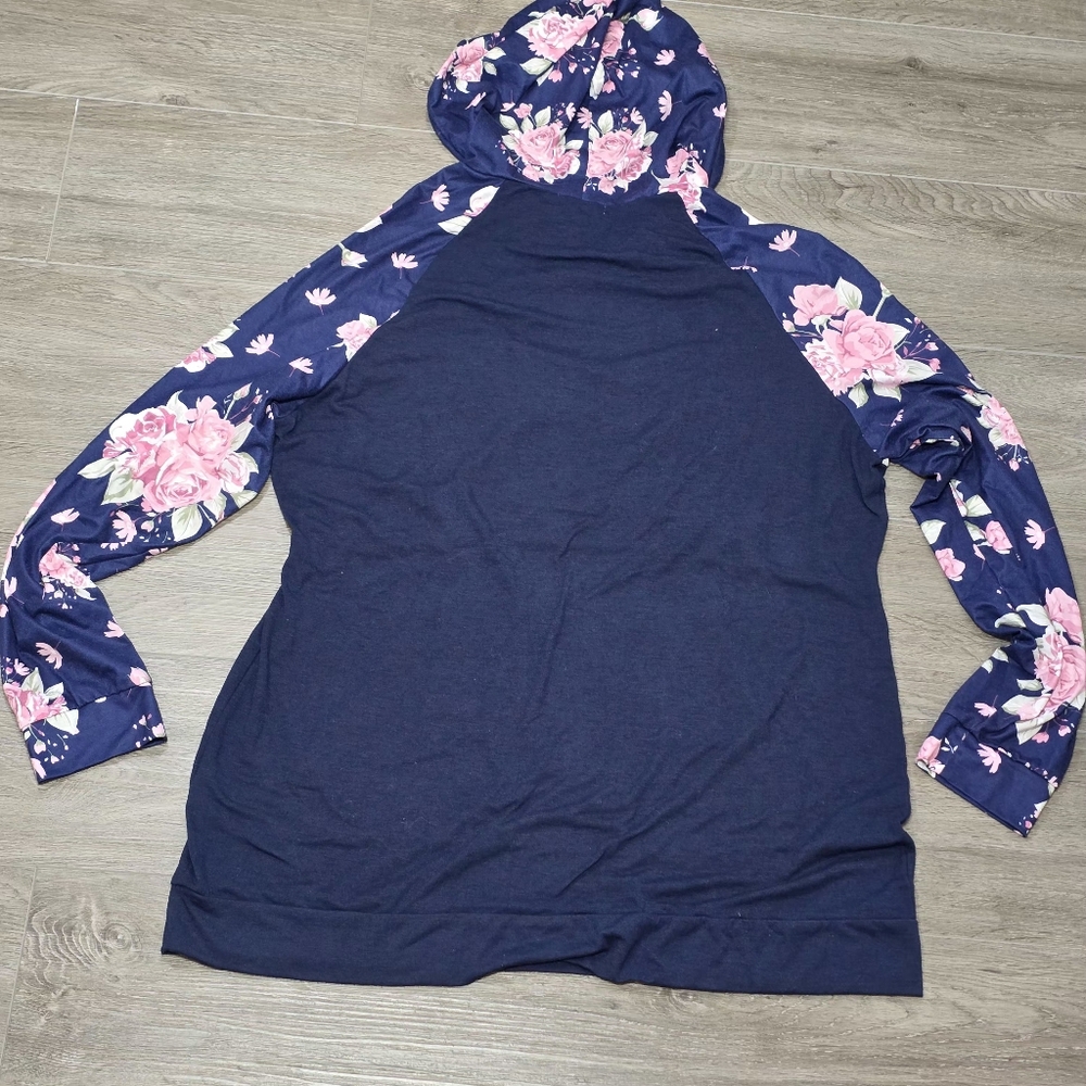 New BreastFeeding Maternity Hoodie Shirt Womans Sz XXL Ginkana Navy Blue Flowers - Picture 4 of 7